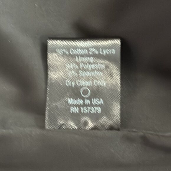 New SUSAN BENDER Denim Cropped Cardigan Jacket w/ Chain Size 4 - Picture 10 of 12